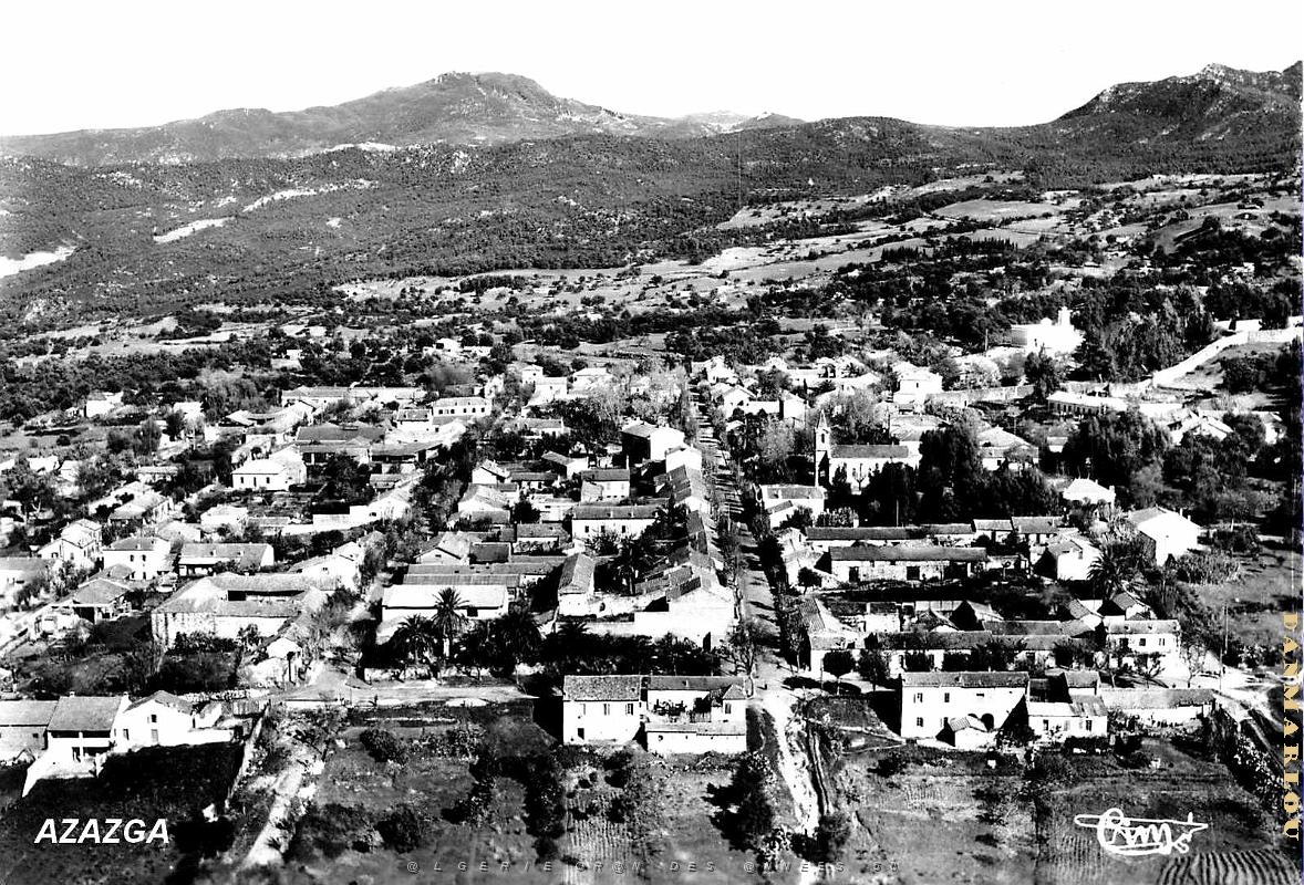 Azazga - Vue aerienne.jpg